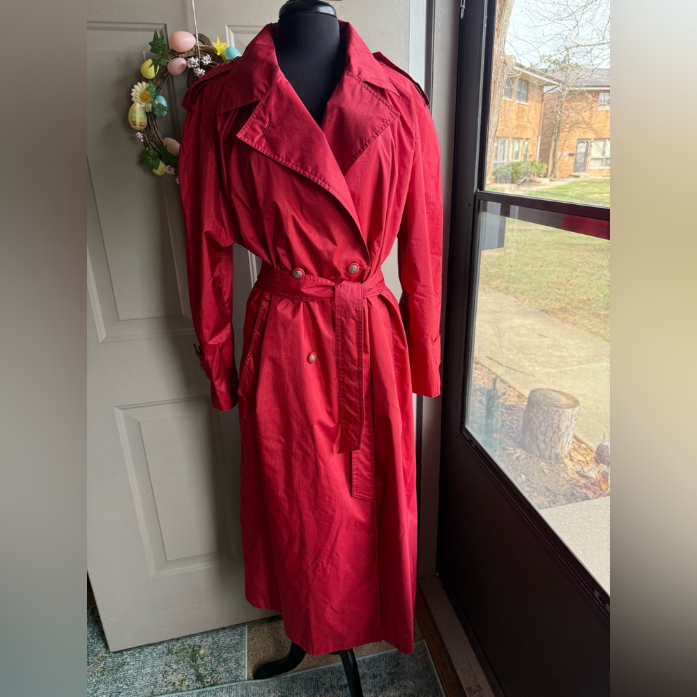 Vintage Gallery red weatherproof trench coat, size 12